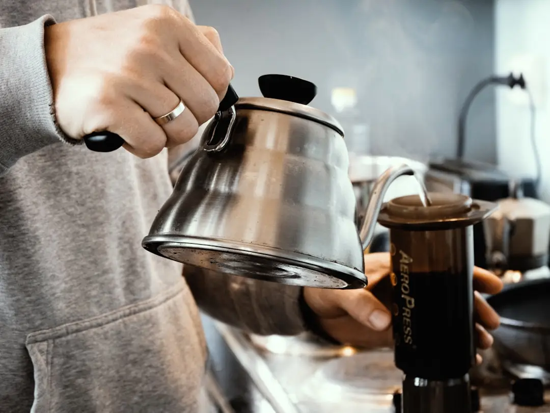 Så här får du mjukt kaffe med AeroPress-filter illustration